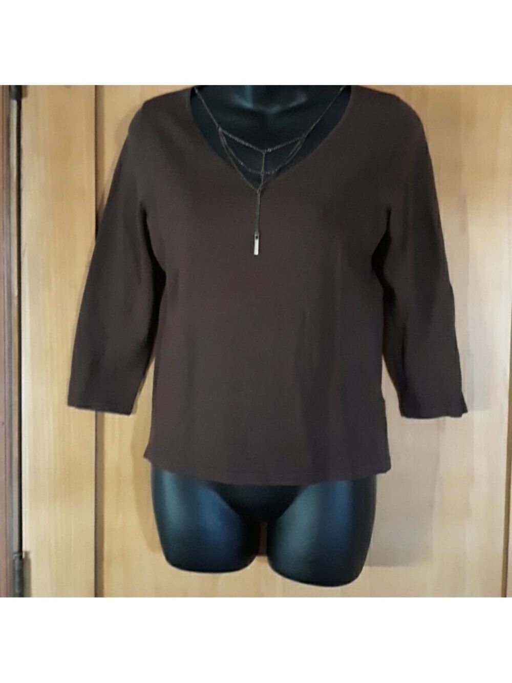 Rena Rowan Petite necklace top